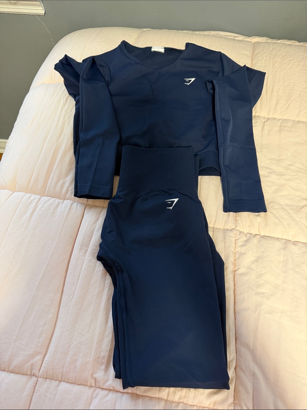 Gymshark Everyday Seamless L/S Crop top & Seamless Leggings Matching Set